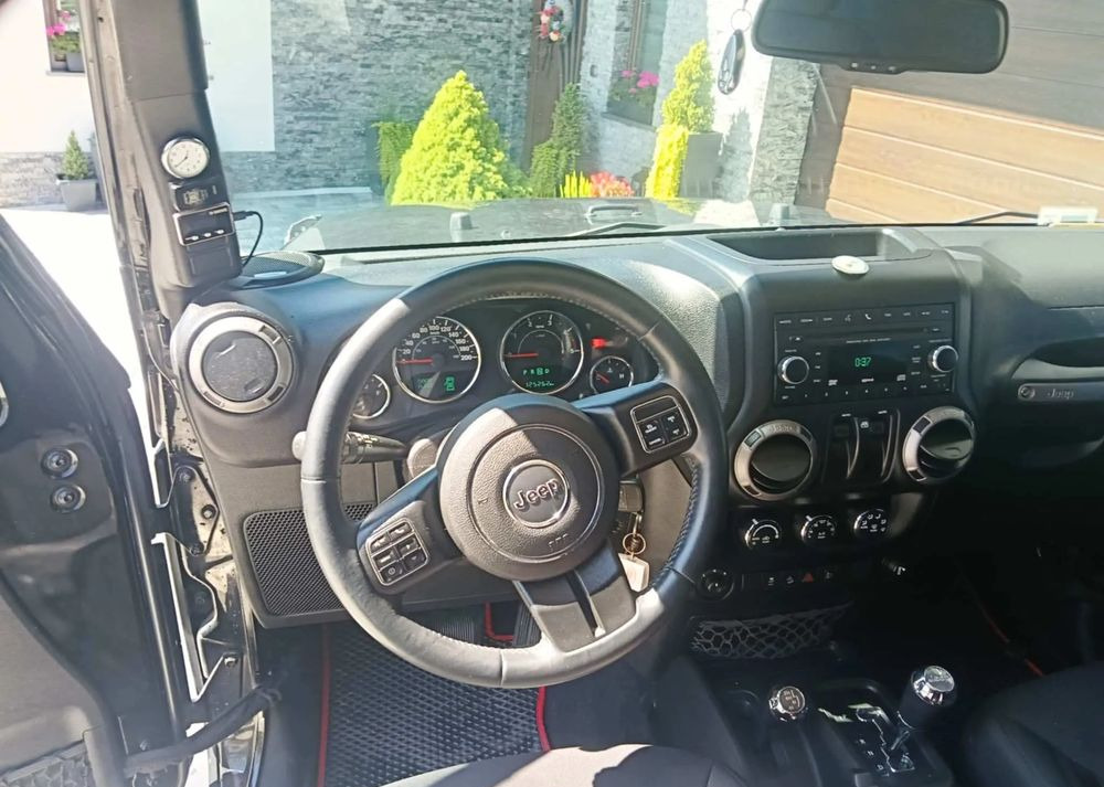 Jeep Wrangler 2.8 CRD Sport - SUV/ Todoterreno: foto 4 Jeep Wrangler 2.8 CRD Sport - SUV/ Todoterreno: foto 4