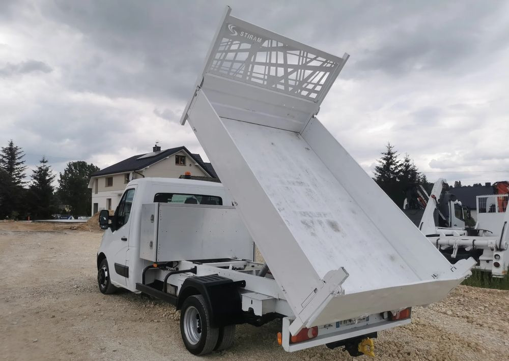 Renault Master Kiper wywrotka 2.3-145KM Hak Bliźniak klimatyzacja Kamera cofania - Furgoneta basculante: foto 5 Renault Master Kiper wywrotka 2.3-145KM Hak Bliźniak klimatyzacja Kamera cofania - Furgoneta basculante: foto 5