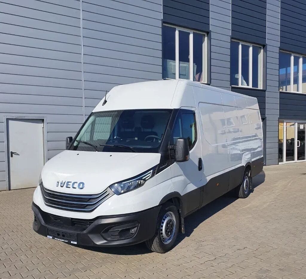 IVECO Daily 35S18 - Furgón: foto 1 IVECO Daily 35S18 - Furgón: foto 1