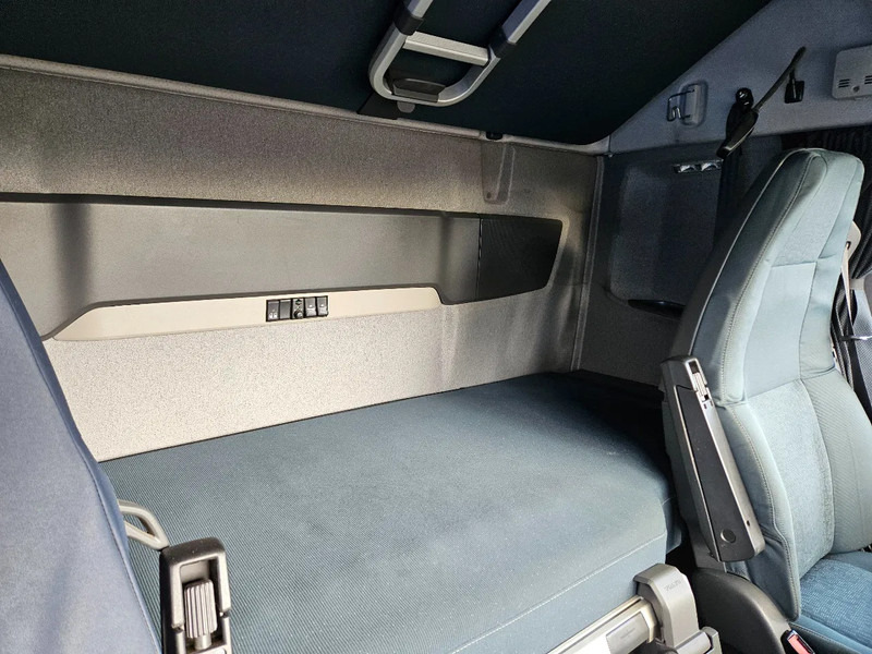 Leasing de Volvo FH 460 6x2 622000 KM Euro 5 Apk 8-2026 Volvo FH 460 6x2 622000 KM Euro 5 Apk 8-2026: foto 11