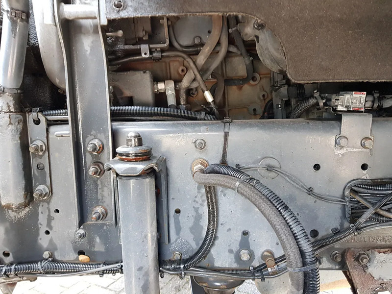 Camión portacontenedore/ Intercambiable Iveco Stralis 450 8x4 Steel Nieuwe Apk/TÜV 430.000 km kettingsyst 30 ton: foto 15