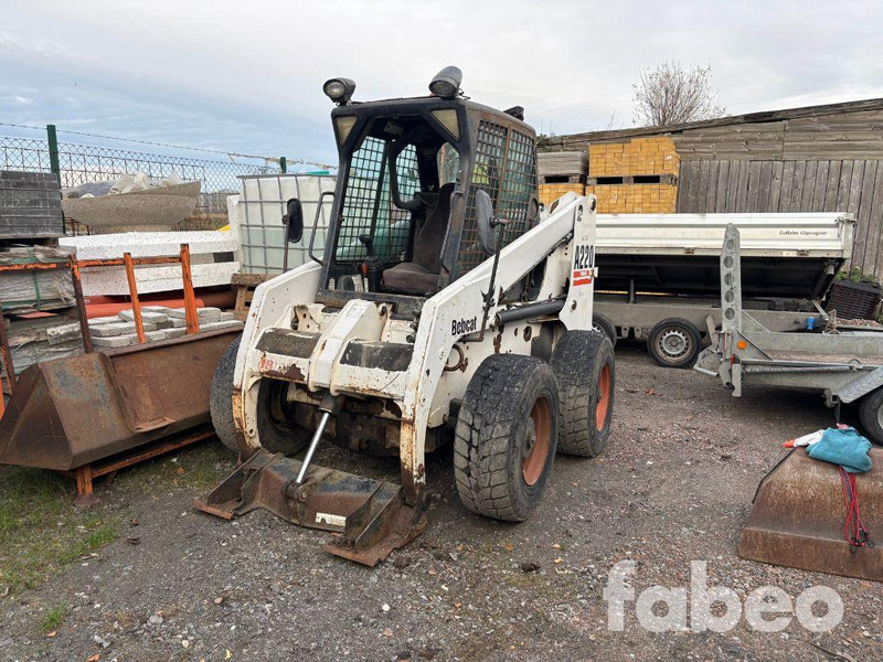Bobcat A220 (112340) - Cargadora de ruedas: foto 1 Bobcat A220 (112340) - Cargadora de ruedas: foto 1
