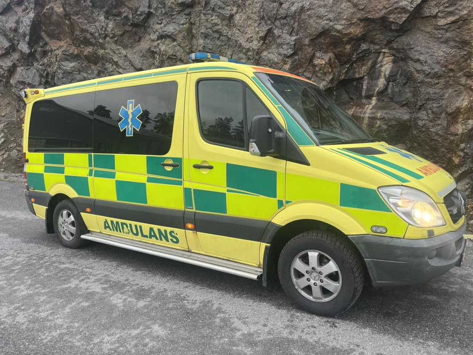 MERCEDES-BENZ Sprinter 316 NGT - AMBULANCE / швидка допомога / shvydka dopomoha - Ambulancia: foto 4 MERCEDES-BENZ Sprinter 316 NGT - AMBULANCE / швидка допомога / shvydka dopomoha - Ambulancia: foto 4