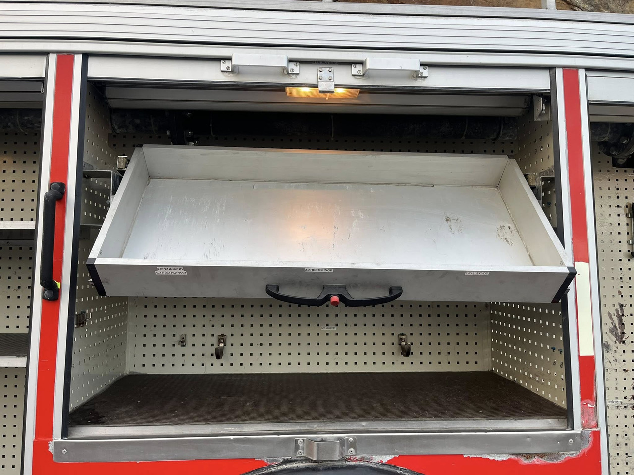 VOLVO FL10 4x2 - fire engine / fire truck / brandbil - Camión de bomberos: foto 5 VOLVO FL10 4x2 - fire engine / fire truck / brandbil - Camión de bomberos: foto 5