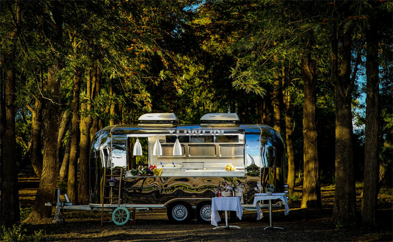 Yowon commercial food vending trailer Airstream type food truck - Remolque venta ambulante: foto 2 Yowon commercial food vending trailer Airstream type food truck - Remolque venta ambulante: foto 2