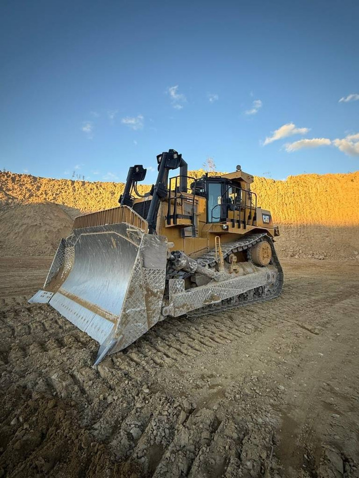 CAT D 10 T 2 (Coming soon) - Bulldozer: foto 1 CAT D 10 T 2 (Coming soon) - Bulldozer: foto 1