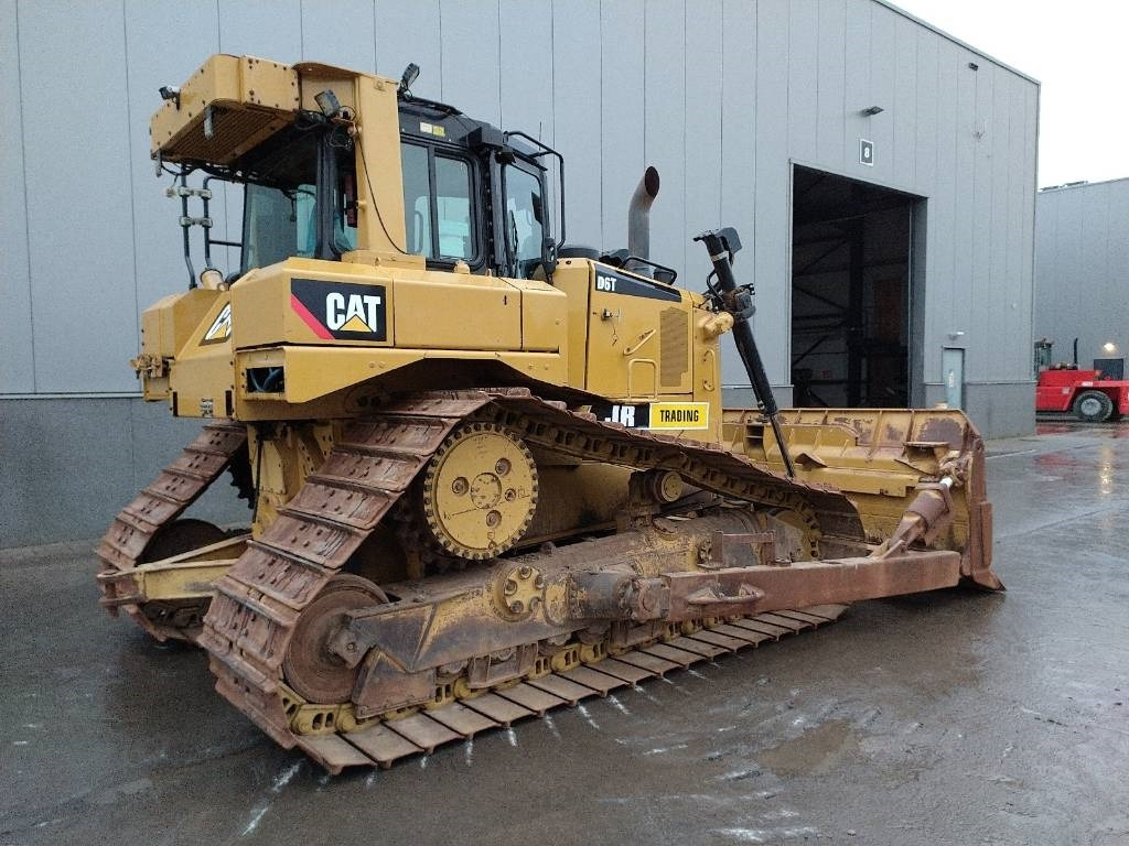 CAT D 6 T LGP (CE / New UC) - Bulldozer: foto 4 CAT D 6 T LGP (CE / New UC) - Bulldozer: foto 4