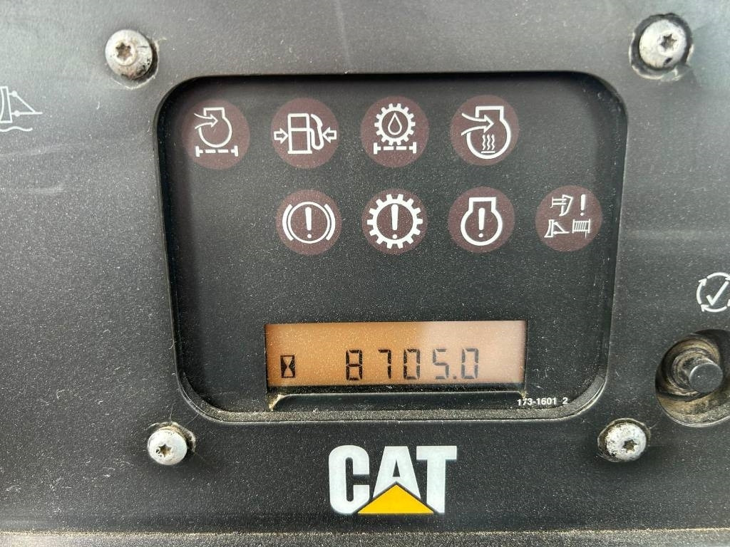 CAT D 6 T XL (Under Preparation + New Tracks) - Bulldozer: foto 3 CAT D 6 T XL (Under Preparation + New Tracks) - Bulldozer: foto 3