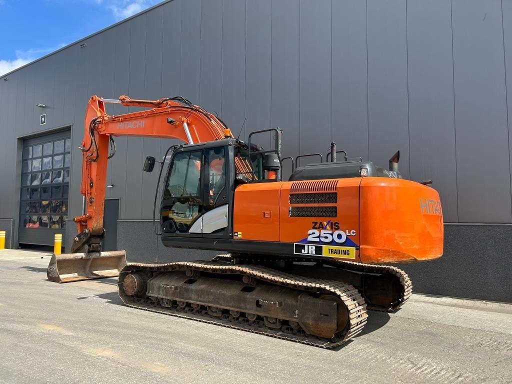 Hitachi ZX 250 LC-6 (GPS Prepared)  - Excavadora de cadenas: foto 3 Hitachi ZX 250 LC-6 (GPS Prepared)  - Excavadora de cadenas: foto 3