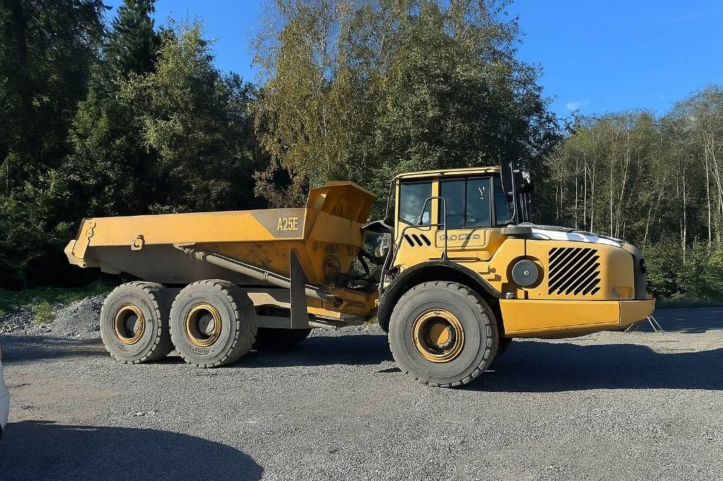 Volvo A 25 E (On Transport) - Dúmper articulado: foto 1 Volvo A 25 E (On Transport) - Dúmper articulado: foto 1