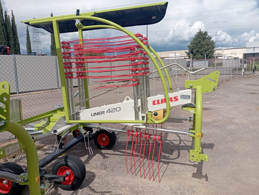 Claas Liner 420 - Henificadora: foto 1 Claas Liner 420 - Henificadora: foto 1