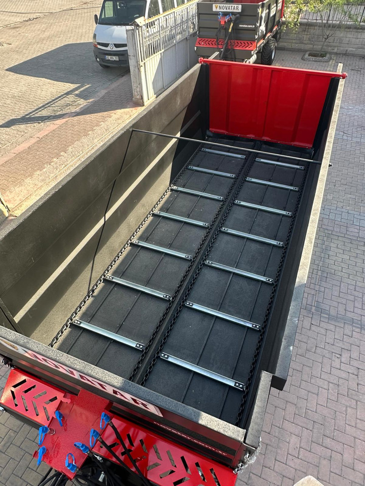 Novatar Manure Spreader Trailer 10 M3 - Esparcidor de estiércol: foto 3 Novatar Manure Spreader Trailer 10 M3 - Esparcidor de estiércol: foto 3