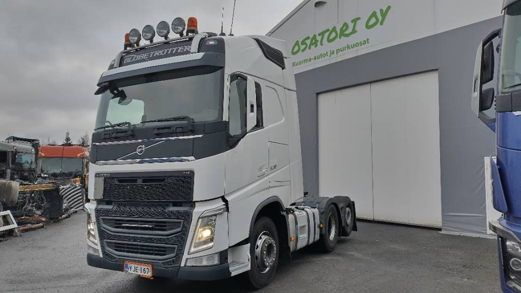 Volvo FH500 6x2 veturi,Euro6 - Cabeza tractora: foto 1 Volvo FH500 6x2 veturi,Euro6 - Cabeza tractora: foto 1