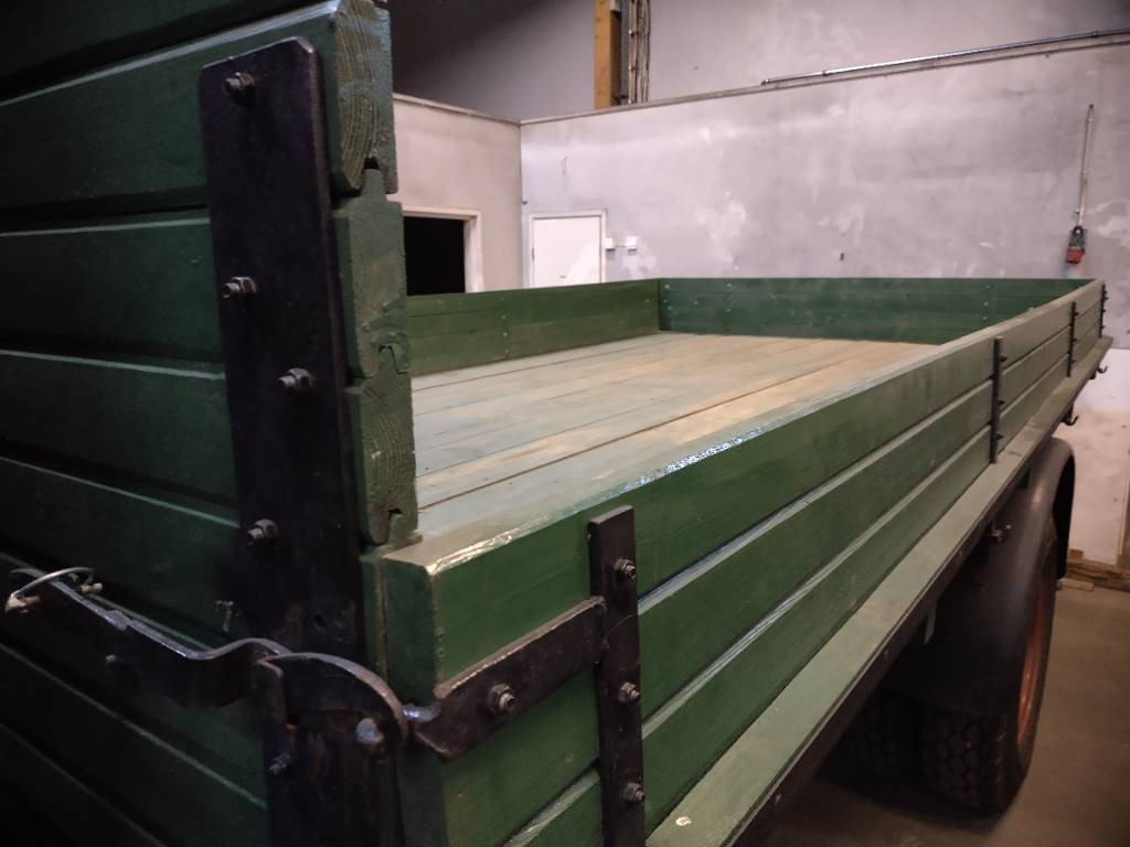 Mercedes-Benz 4x4 Kippilava,museo rekisterissä - Camión volquete: foto 3 Mercedes-Benz 4x4 Kippilava,museo rekisterissä - Camión volquete: foto 3