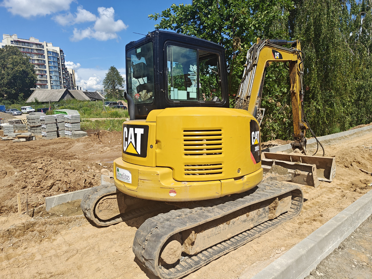 CATERPILLAR 305E2 - Miniexcavadora: foto 1 CATERPILLAR 305E2 - Miniexcavadora: foto 1