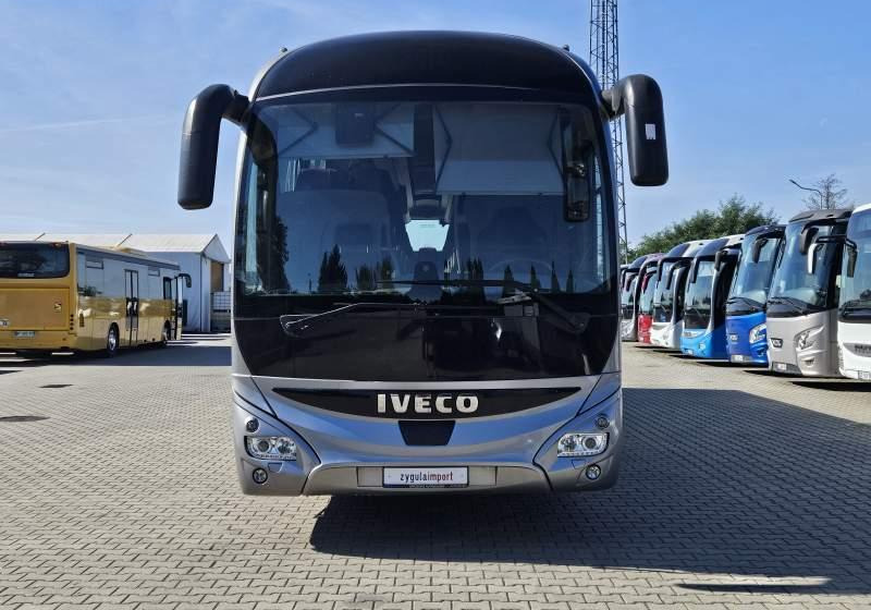 Autocar Iveco MAGELYS HD / SPROWADZONY/ MANUAL/ EURO 6: foto 8 Autocar Iveco MAGELYS HD / SPROWADZONY/ MANUAL/ EURO 6: foto 8