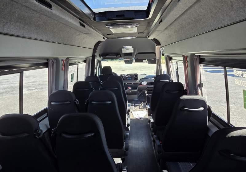 Mercedes-Benz SPRINTER 516 / KLIMA / SPROWADZONY/ 24 MIEJSCA - Minibús, Furgoneta de pasajeros: foto 3 Mercedes-Benz SPRINTER 516 / KLIMA / SPROWADZONY/ 24 MIEJSCA - Minibús, Furgoneta de pasajeros: foto 3
