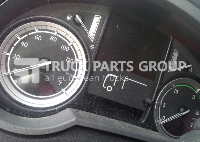 DAF 106XF, CF EURO 6 emission, instrument panel, dashboard, instrume dashboard - Salpicadero para Camión: foto 1 DAF 106XF, CF EURO 6 emission, instrument panel, dashboard, instrume dashboard - Salpicadero para Camión: foto 1