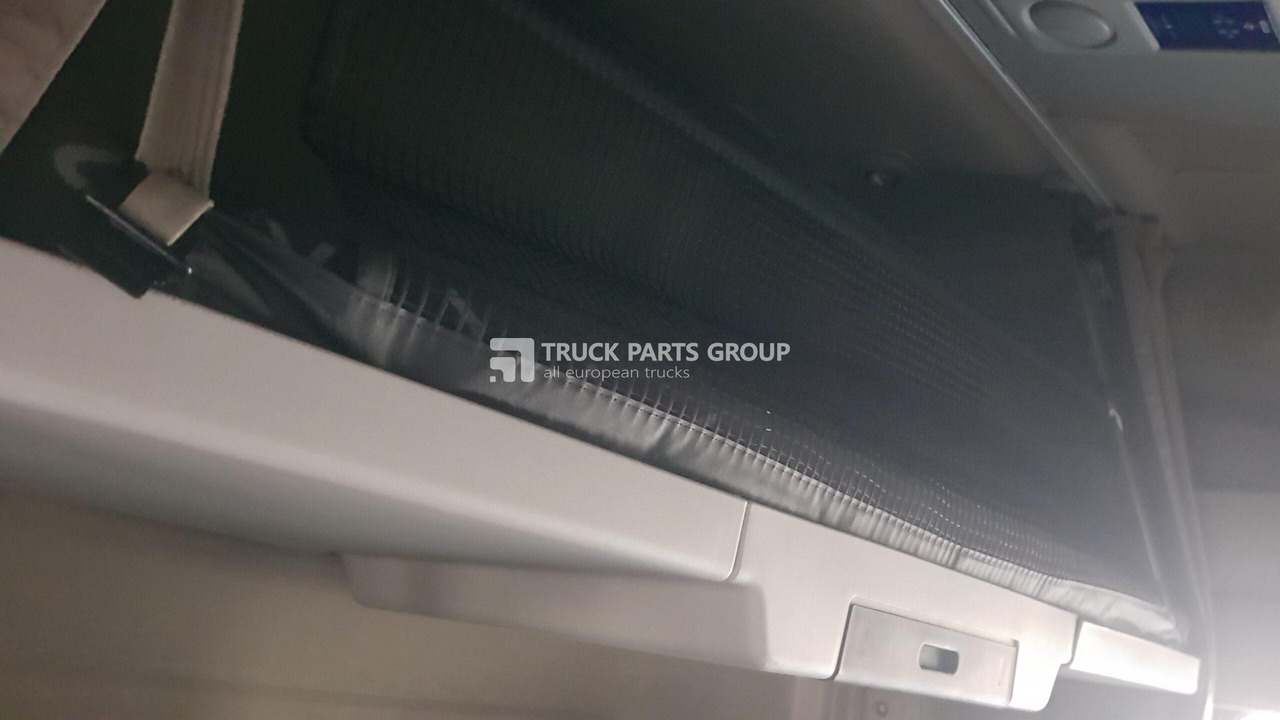 IVECO IVECO SRALIS EURO6 emission HY-WAY cab bunks, sleeping place, bed, upper + lower, 5041149389, 504094421 - Asiento para Camión: foto 4 IVECO IVECO SRALIS EURO6 emission HY-WAY cab bunks, sleeping place, bed, upper + lower, 5041149389, 504094421 - Asiento para Camión: foto 4