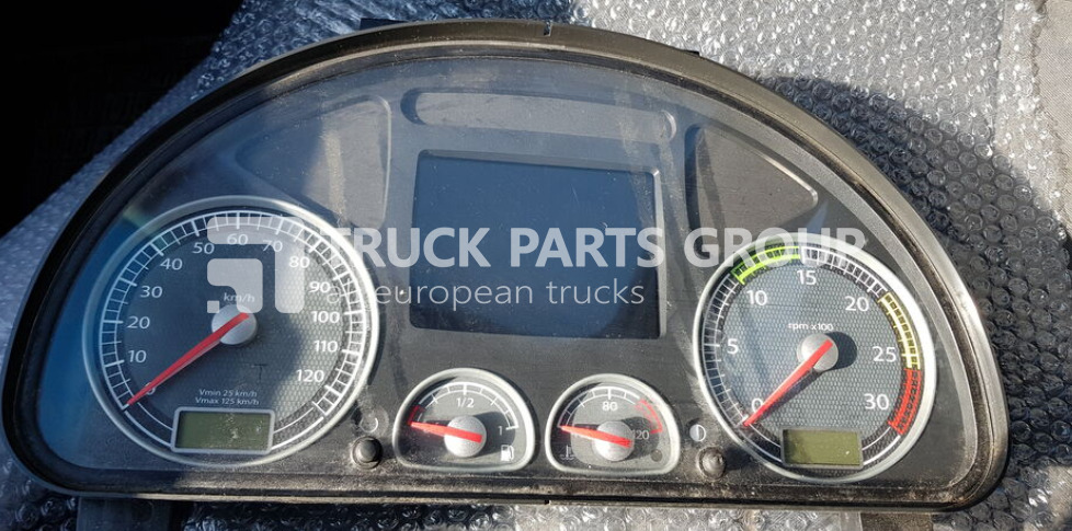 IVECO STRALIS EURO5 instrument panel, instrument cluster, dashboard, i dashboard - Salpicadero para Camión: foto 1 IVECO STRALIS EURO5 instrument panel, instrument cluster, dashboard, i dashboard - Salpicadero para Camión: foto 1