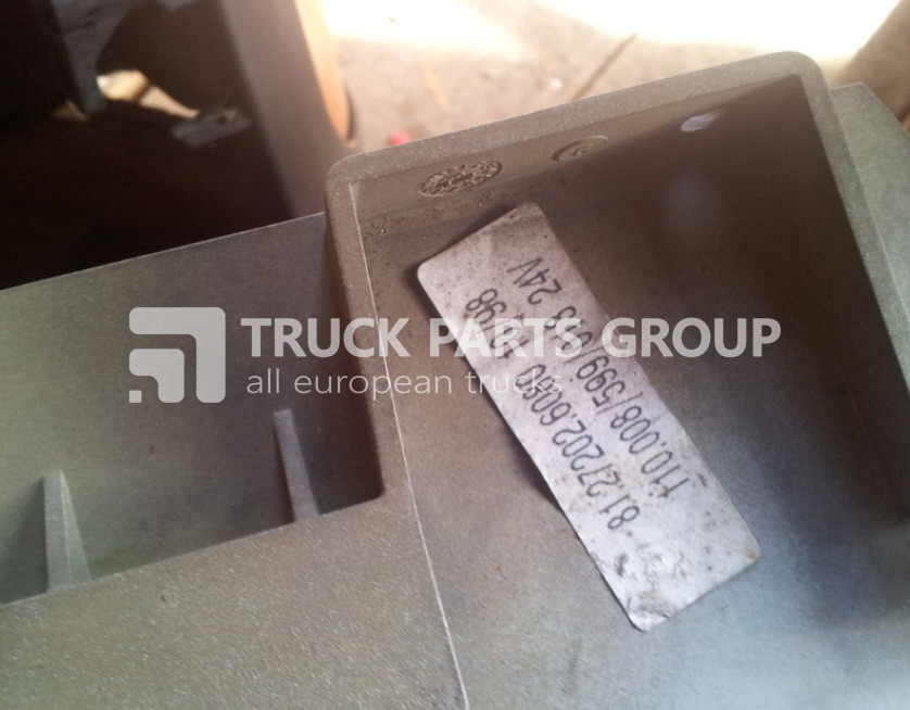 MAN instrument panel, indicator, dashboard, instrume dashboard - Salpicadero para Camión: foto 2 MAN instrument panel, indicator, dashboard, instrume dashboard - Salpicadero para Camión: foto 2