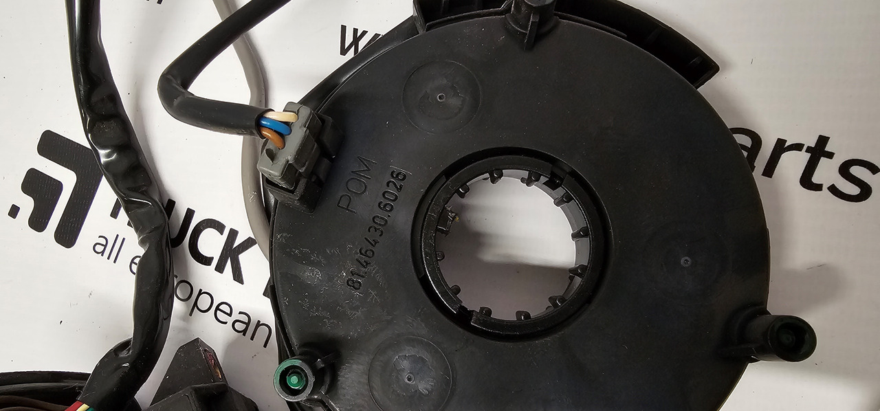 MAN MAN TGX / TGS EURO6 steering controllers set, driving position buttons, steering column switch, steering stalk 81255016035, 81464306026, 81258056006, 81255090159, 81255090188, 81259370064, 81258056005 - Piezas de recambio para Camión: foto 5 MAN MAN TGX / TGS EURO6 steering controllers set, driving position buttons, steering column switch, steering stalk 81255016035, 81464306026, 81258056006, 81255090159, 81255090188, 81259370064, 81258056005 - Piezas de recambio para Camión: foto 5