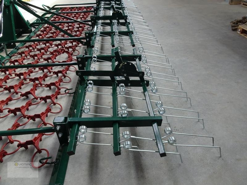 Vemac Wiesenschleppe Wiesenstriegel Striegel 5m hydraulisch NEU - Rastra de cadenas: foto 5 Vemac Wiesenschleppe Wiesenstriegel Striegel 5m hydraulisch NEU - Rastra de cadenas: foto 5