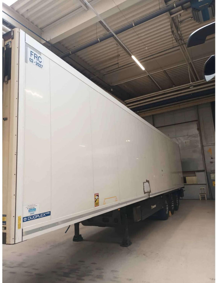 2018 Krone SDR Double Deck Cool Liner FP45 ThermoKing SLXi 300 Lifting Axle - Semirremolque frigorífico: foto 2 2018 Krone SDR Double Deck Cool Liner FP45 ThermoKing SLXi 300 Lifting Axle - Semirremolque frigorífico: foto 2