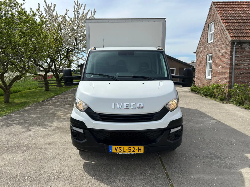 Iveco Daily 35S16 / 160 PK / LAADKLEP / AIRCO / NIEUWE VOORBANDEN / NIEUWE APK! - Furgoneta caja cerrada: foto 2 Iveco Daily 35S16 / 160 PK / LAADKLEP / AIRCO / NIEUWE VOORBANDEN / NIEUWE APK! - Furgoneta caja cerrada: foto 2