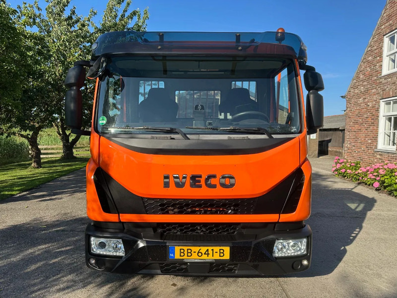 Iveco EuroCargo 80 -160L / EURO 6 / WINCH / ALU RAMPS - Camión portavehículos: foto 2 Iveco EuroCargo 80 -160L / EURO 6 / WINCH / ALU RAMPS - Camión portavehículos: foto 2