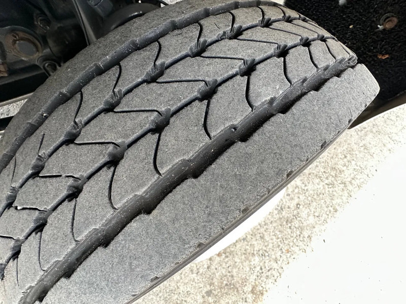 Mercedes-Benz Atego 916 / NL TRUCK / EURO 6 / TOP CONDITION!! / ELEC. SLIDING DOOR+DOUBLE SIDE DOOR+STEP / NEW TACHO - Camión caja cerrada: foto 5 Mercedes-Benz Atego 916 / NL TRUCK / EURO 6 / TOP CONDITION!! / ELEC. SLIDING DOOR+DOUBLE SIDE DOOR+STEP / NEW TACHO - Camión caja cerrada: foto 5