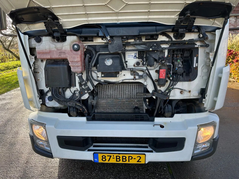 Volvo FL / THERMOKING TS 300 + HEATER FOR PLANTS / EURO5 / SIDE DOOR - Camión frigorífico: foto 4 Volvo FL / THERMOKING TS 300 + HEATER FOR PLANTS / EURO5 / SIDE DOOR - Camión frigorífico: foto 4