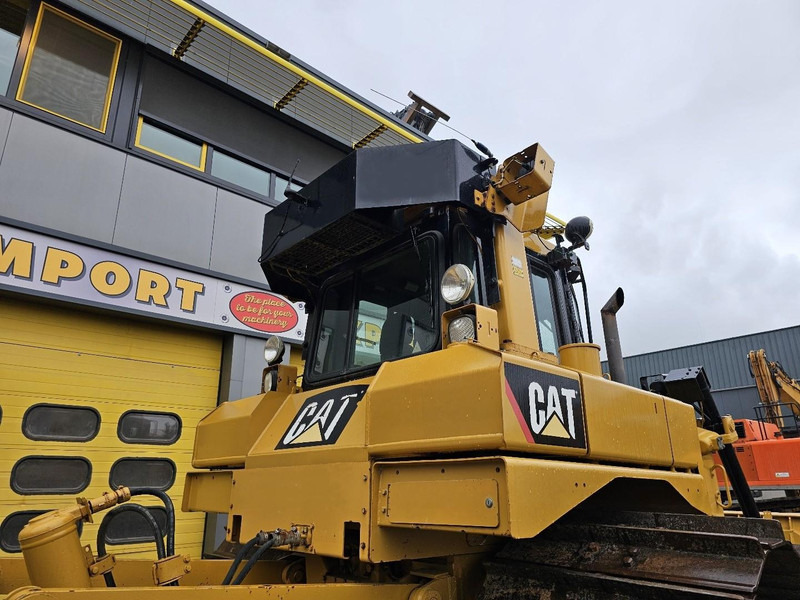Bulldozer Caterpillar D6T: foto 16 Bulldozer Caterpillar D6T: foto 16