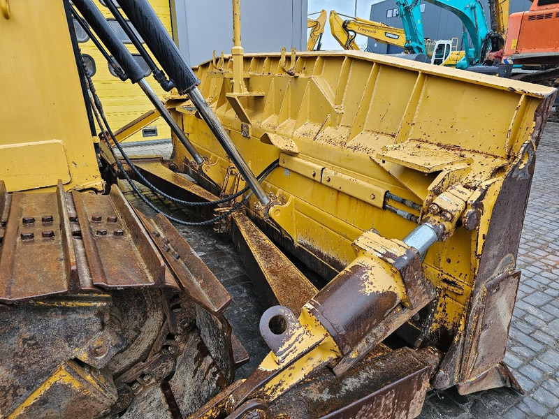 Bulldozer Caterpillar D6T: foto 10 Bulldozer Caterpillar D6T: foto 10
