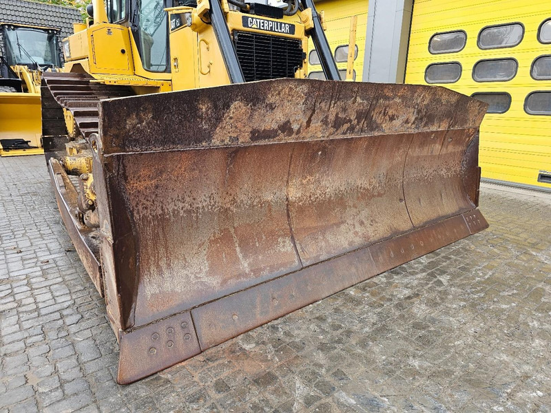 Bulldozer Caterpillar D6T: foto 8 Bulldozer Caterpillar D6T: foto 8