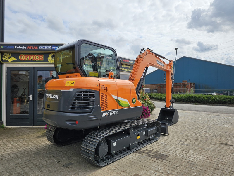 Develon DX60E-10N - Miniexcavadora: foto 5 Develon DX60E-10N - Miniexcavadora: foto 5