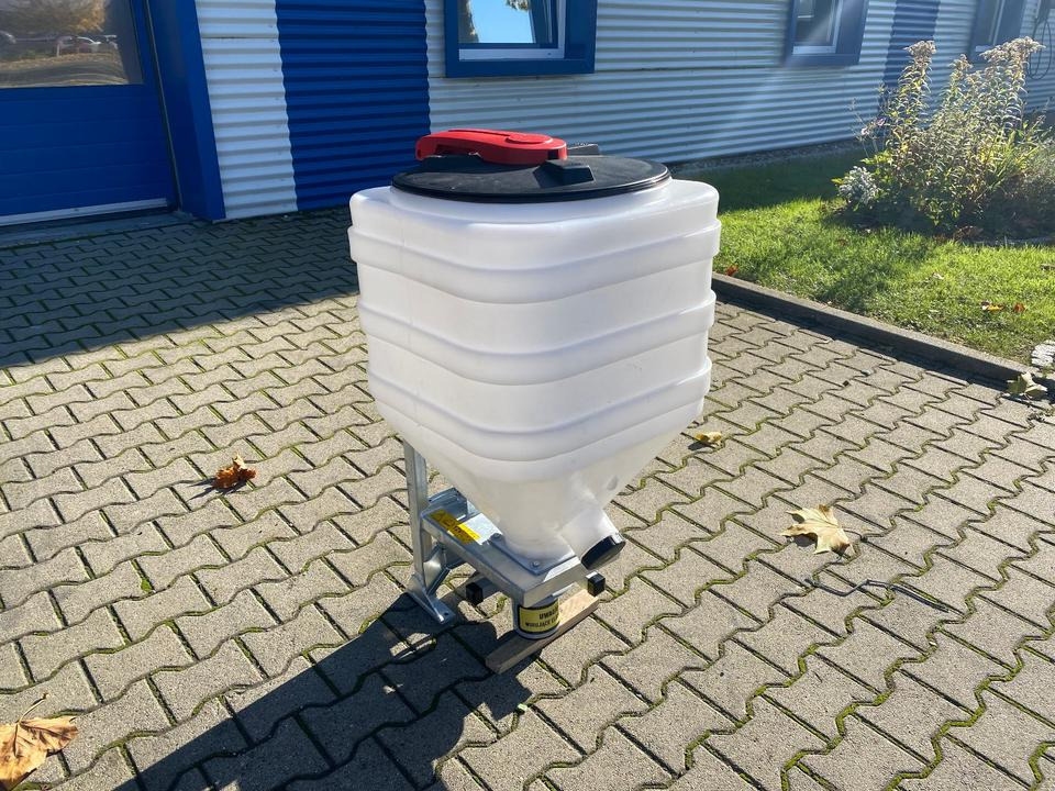 Elektrischer Salzstreuer / Universalstreuer / Winterdienst / 12V / INKL.19% MWST *SOFORT!* - Esparcidor de sal: foto 1 Elektrischer Salzstreuer / Universalstreuer / Winterdienst / 12V / INKL.19% MWST *SOFORT!* - Esparcidor de sal: foto 1