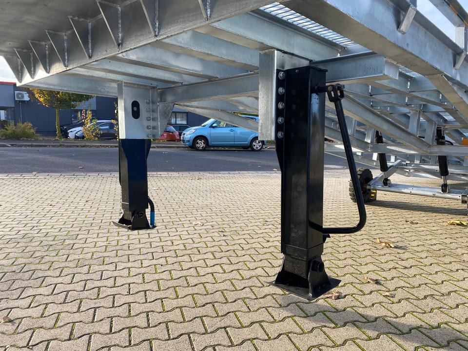 Verladerampe 8t Verzinkt Containerrampe LKW Rampe NEU *INKL.19% MWST*SOFORT VERFÜGBAR!* - Rampa de carga: foto 5 Verladerampe 8t Verzinkt Containerrampe LKW Rampe NEU *INKL.19% MWST*SOFORT VERFÜGBAR!* - Rampa de carga: foto 5