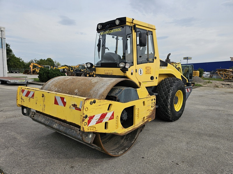 Compactador BOMAG BW213DH-4 BVC: foto 6 Compactador BOMAG BW213DH-4 BVC: foto 6