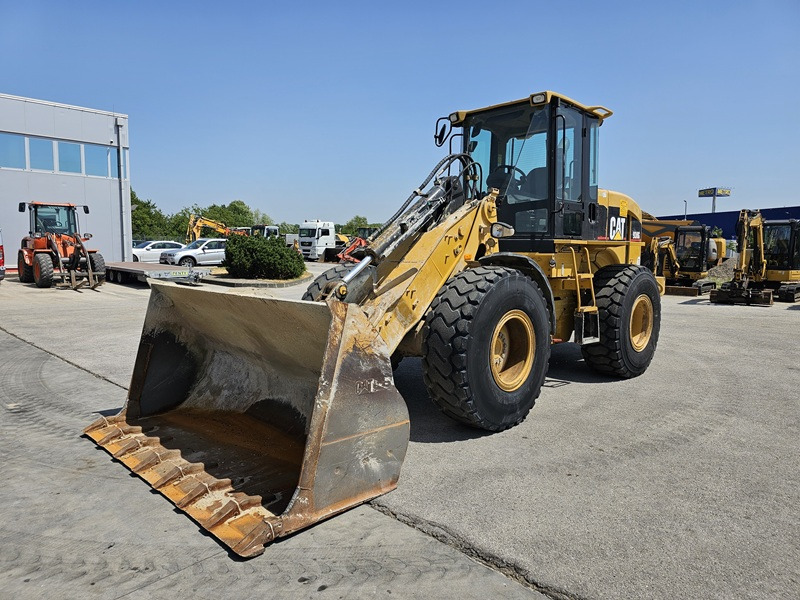 CATERPILLAR 930G - Cargadora de ruedas: foto 1 CATERPILLAR 930G - Cargadora de ruedas: foto 1