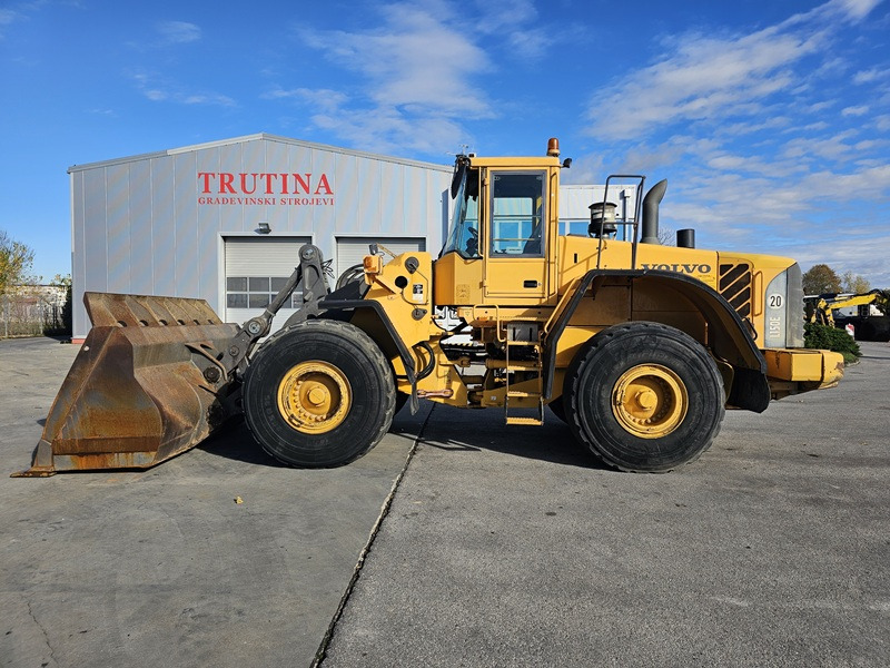 VOLVO L150E - Cargadora de ruedas: foto 1 VOLVO L150E - Cargadora de ruedas: foto 1