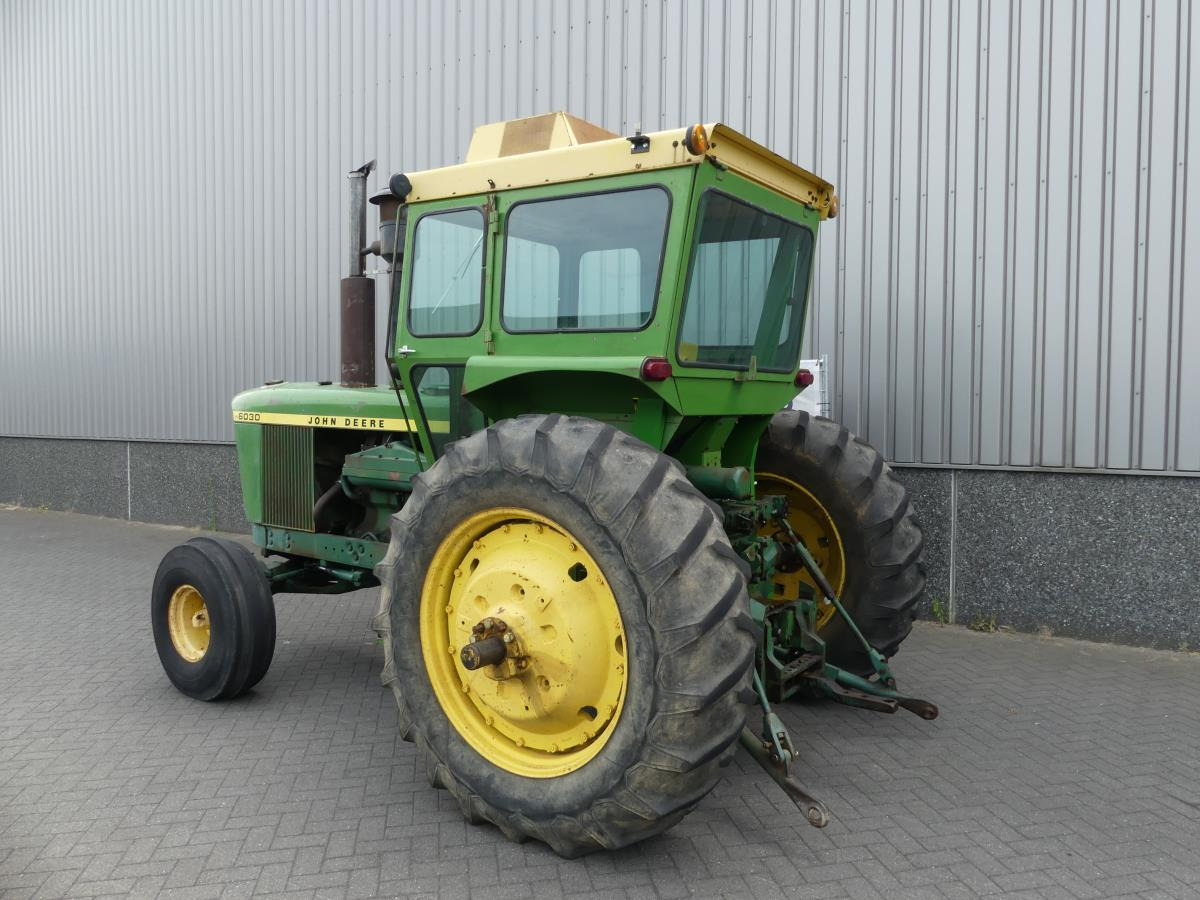 John-Deere 6030 - Tractor: foto 4 John-Deere 6030 - Tractor: foto 4