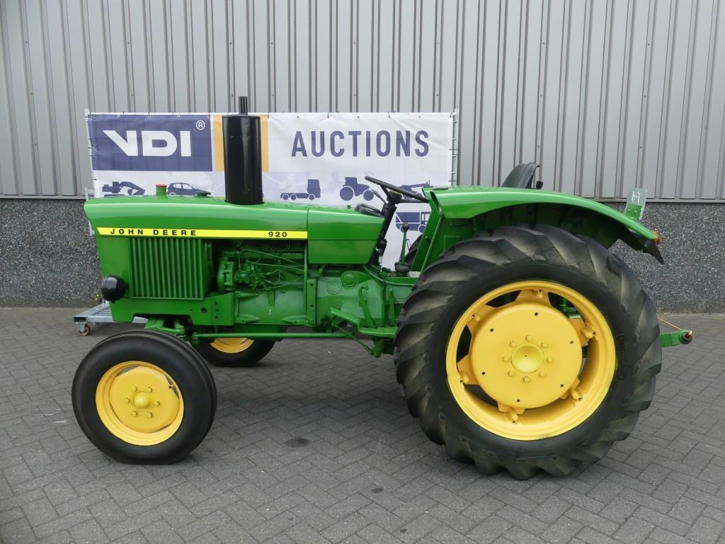 John Deere 920 - Tractor: foto 3 John Deere 920 - Tractor: foto 3