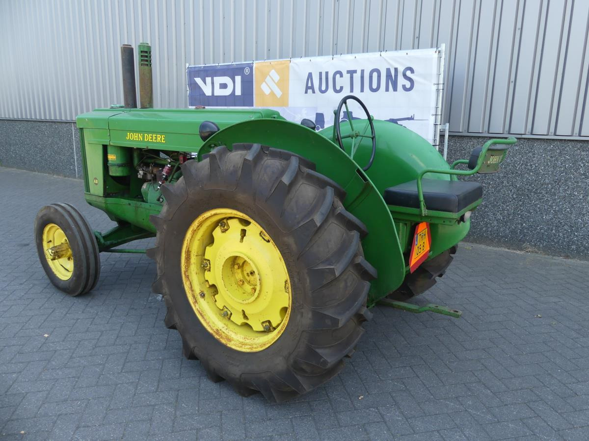 John-Deere AR - Tractor: foto 4 John-Deere AR - Tractor: foto 4