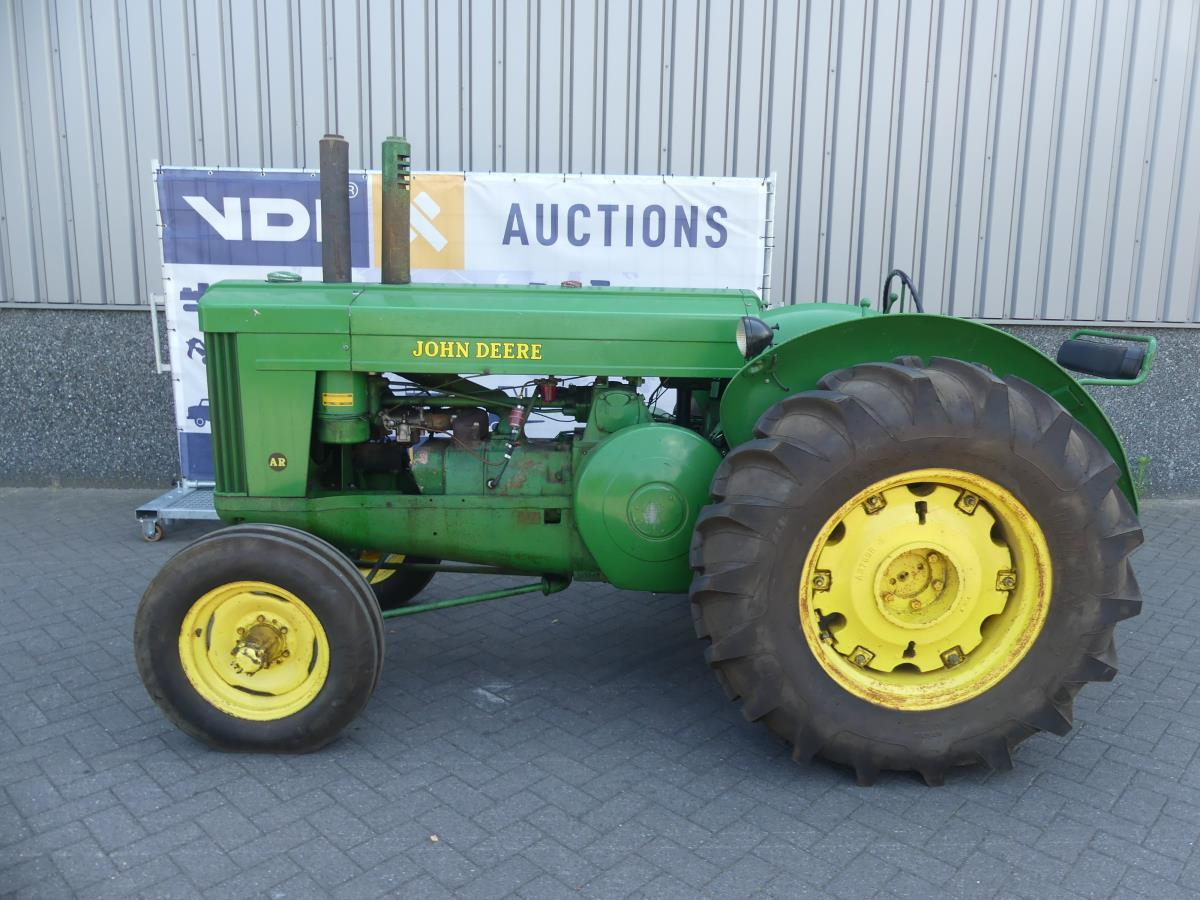 John-Deere AR - Tractor: foto 3 John-Deere AR - Tractor: foto 3