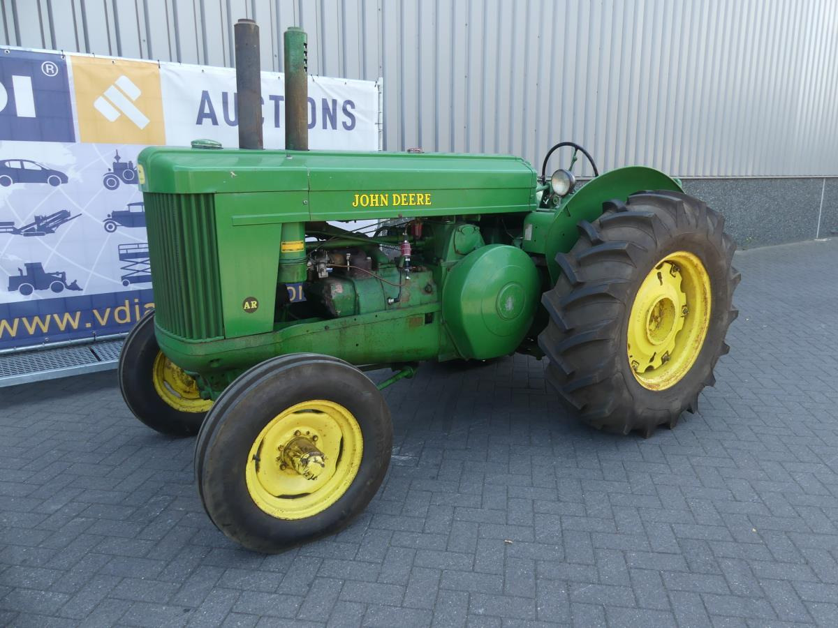 John-Deere AR - Tractor: foto 2 John-Deere AR - Tractor: foto 2