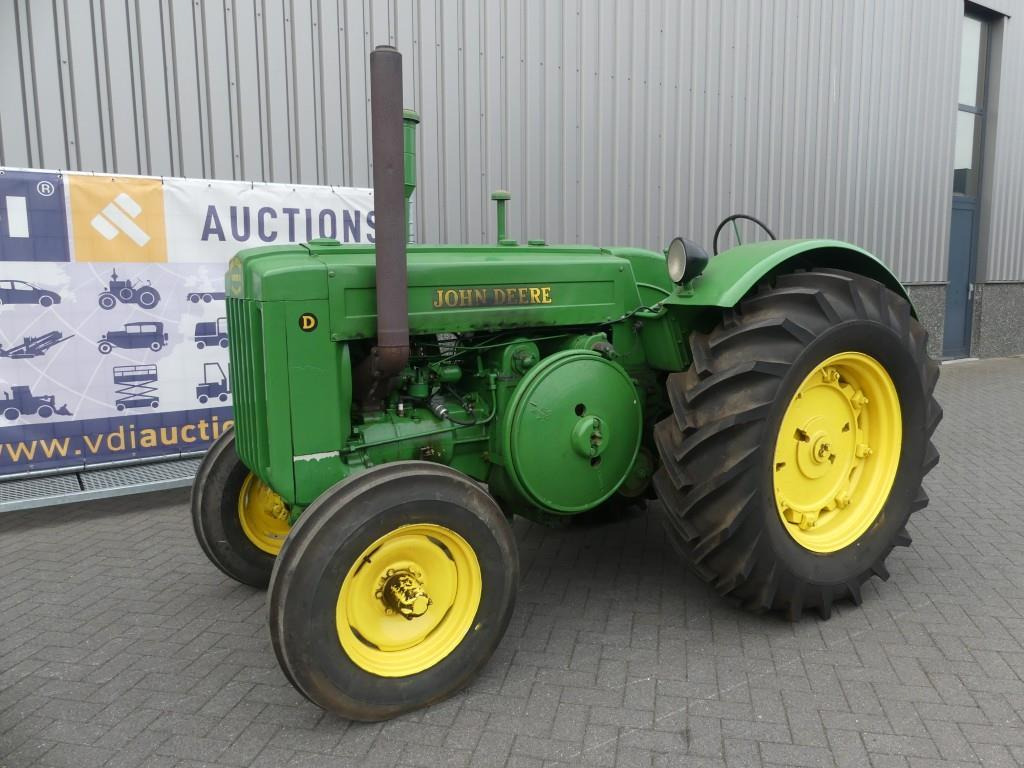 John-Deere D - Tractor: foto 1 John-Deere D - Tractor: foto 1