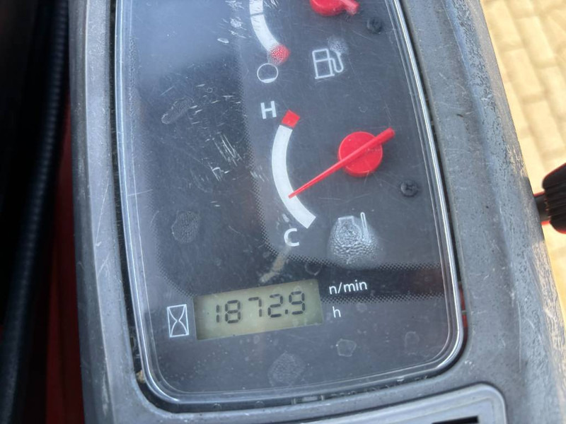 Kubota U 17-3 - Miniexcavadora: foto 5 Kubota U 17-3 - Miniexcavadora: foto 5