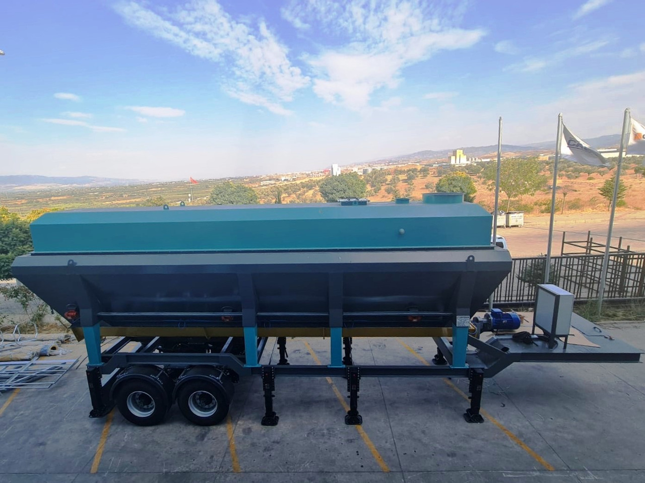 Constmach Mobile Cement Silo (Horizontal Cement Silo) - Silo de cemento: foto 2 Constmach Mobile Cement Silo (Horizontal Cement Silo) - Silo de cemento: foto 2