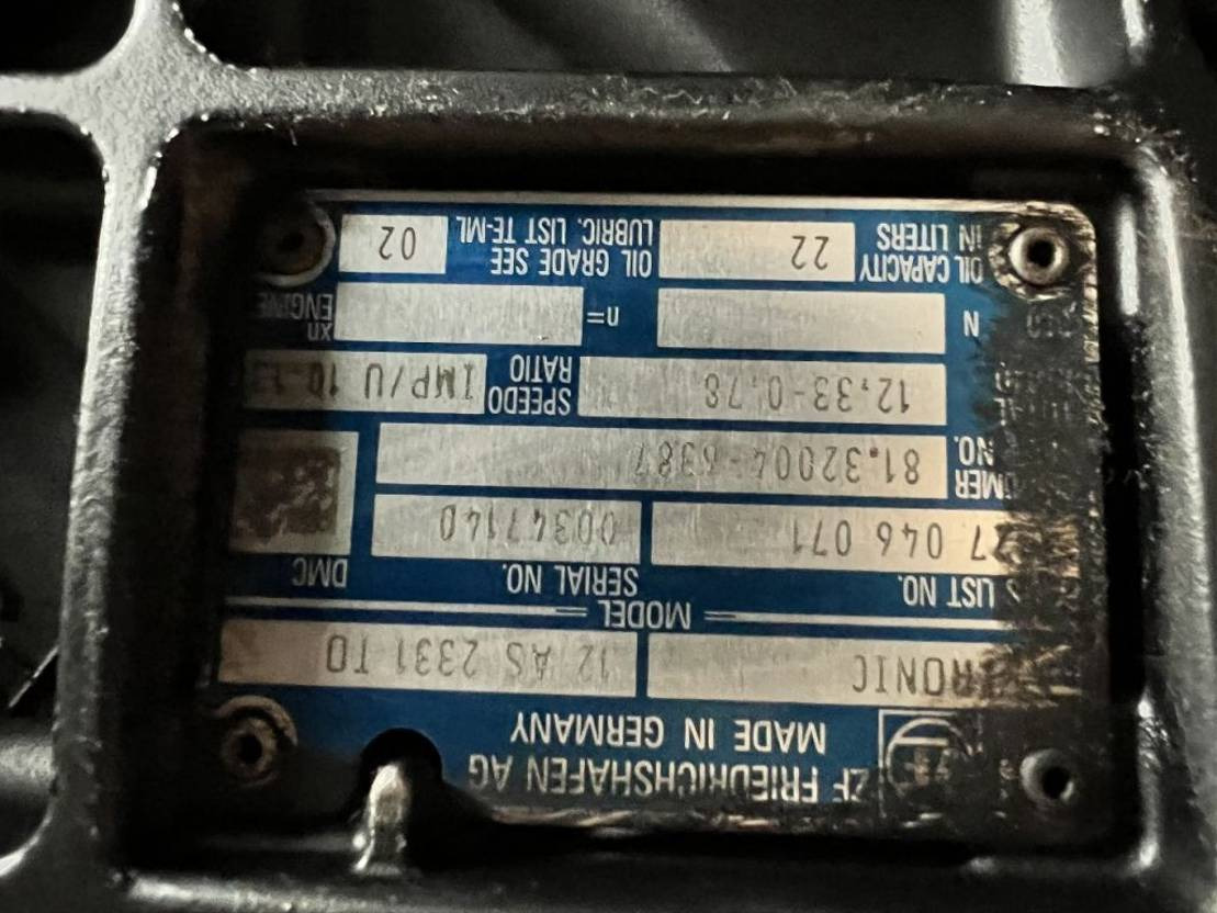 MAN TGA ZF Getriebe 12AS2331 TO - Caja de cambios para Camión: foto 4 MAN TGA ZF Getriebe 12AS2331 TO - Caja de cambios para Camión: foto 4